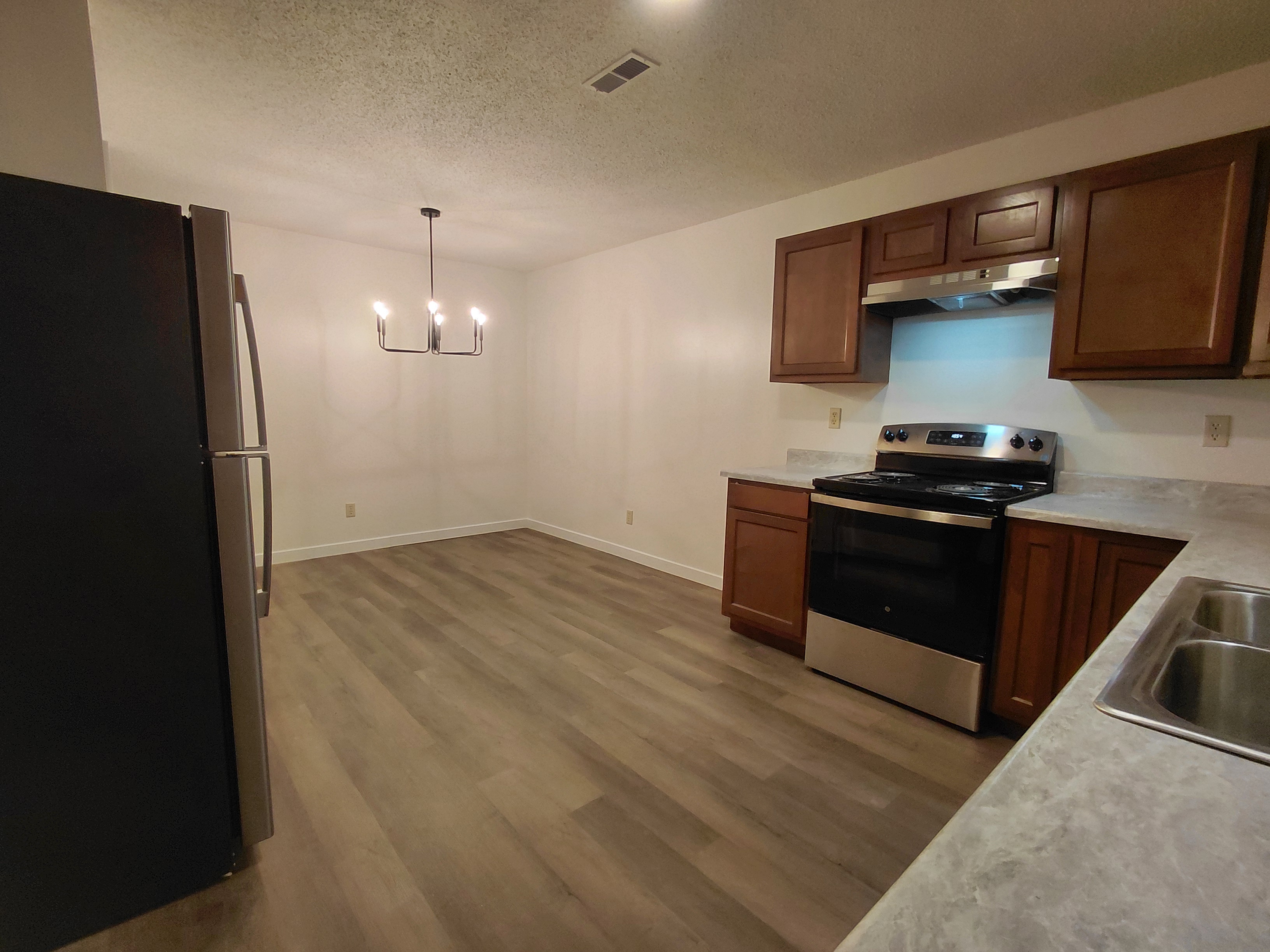 Baileyton Apartment — Sunflower Contracting LLC