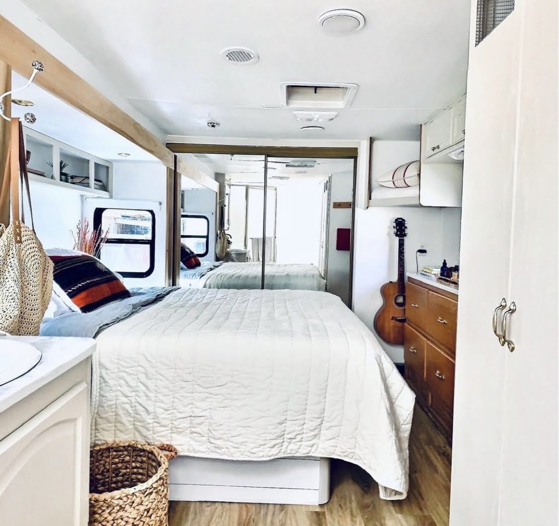 5th Wheel RV Renovation — Sunflower Contracting LLC